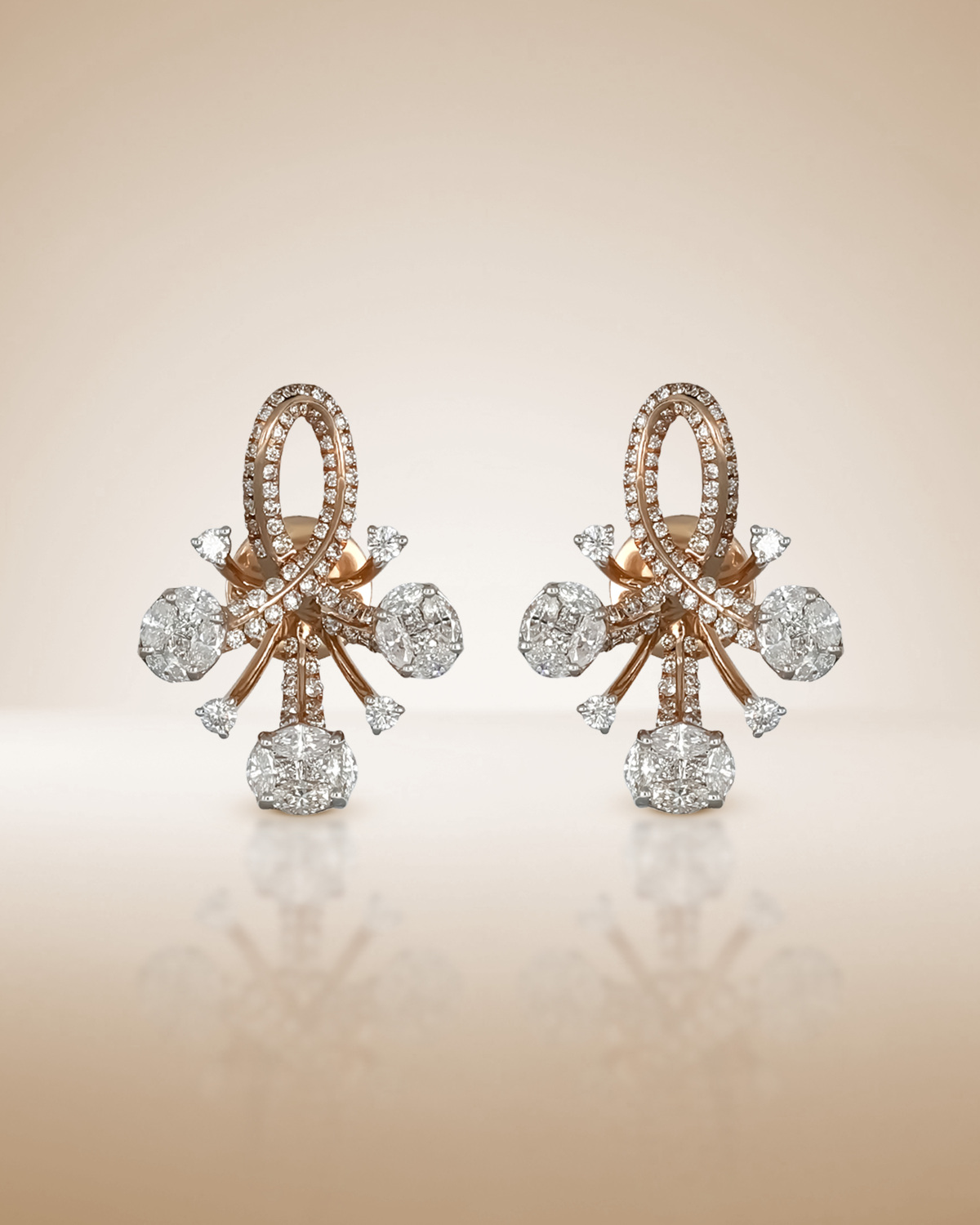Diamond earrings in chandigarh