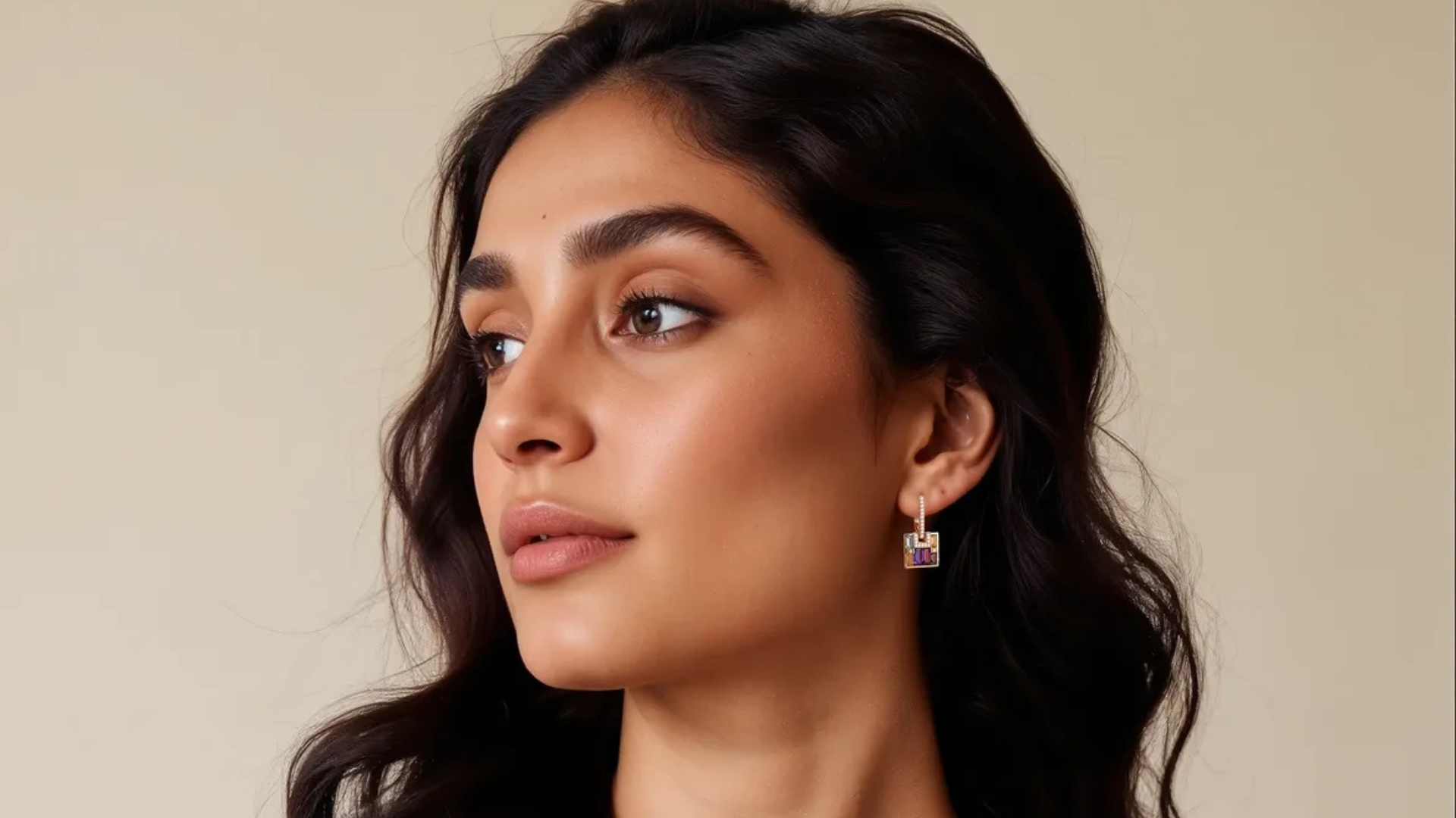 How to Build a Jewellery Collection That Never Goes Out of Style